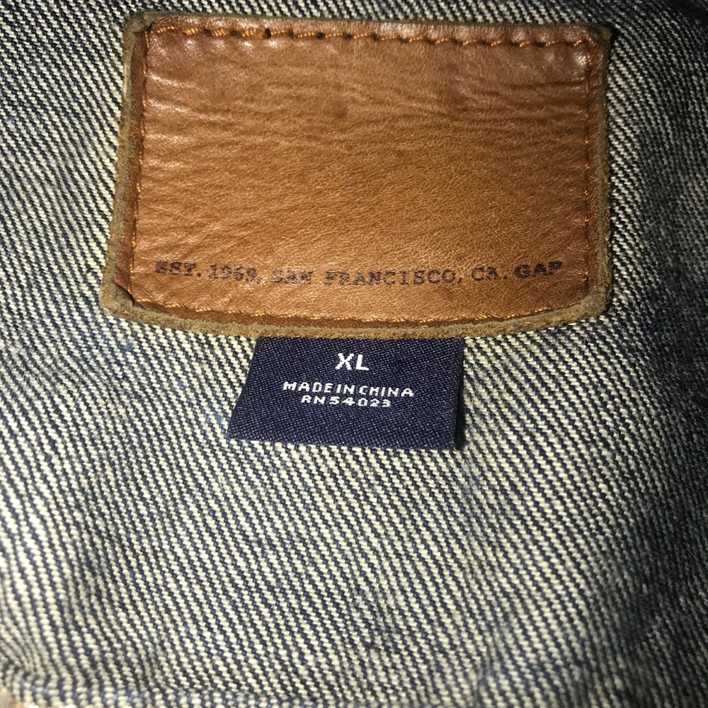 Denim jacket - Picture 3 of 3